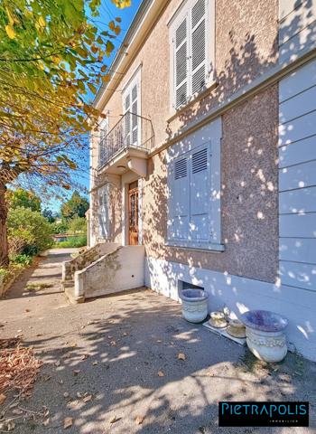 Maison de ville-4 chambres-garages - jardin