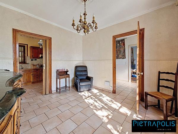 Maison de ville-4 chambres-garages - jardin