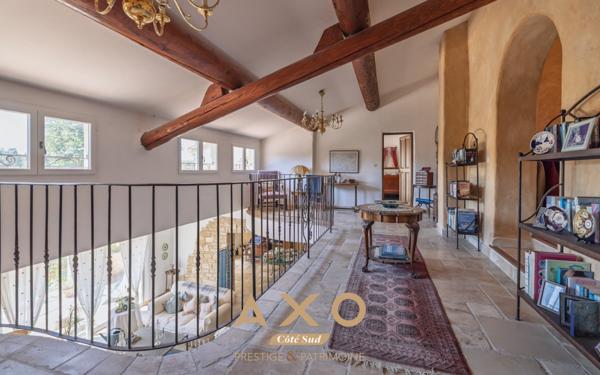 ALLEMAGNE-EN-PROVENCE - BASTIDE - 696 m² - 5 HABITATIONS - PISCINE 15x7 - TERRAIN 1 HA - 995 000 €
