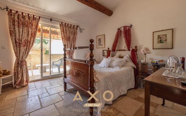 ALLEMAGNE-EN-PROVENCE - BASTIDE - 696 m² - 5 HABITATIONS - PISCINE 15x7 - TERRAIN 1 HA - 995 000 €