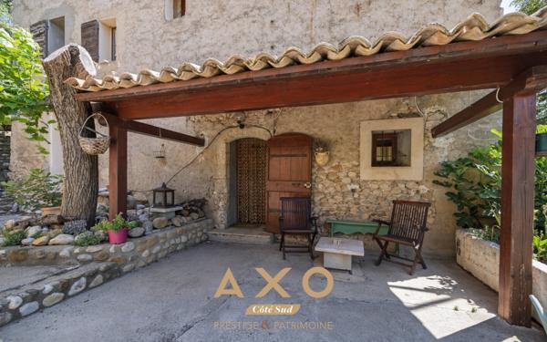 ALLEMAGNE-EN-PROVENCE - BASTIDE - 696 m² - 5 HABITATIONS - PISCINE 15x7 - TERRAIN 1 HA - 995 000 €