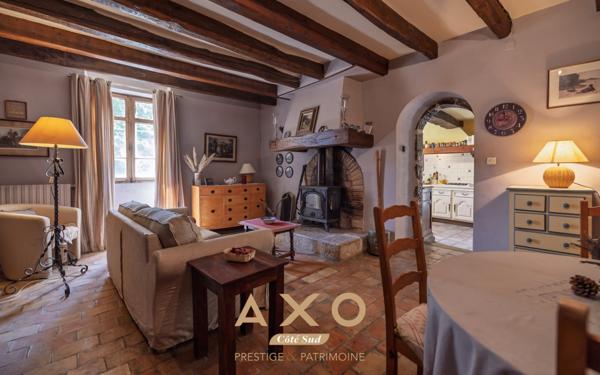 ALLEMAGNE-EN-PROVENCE - BASTIDE - 696 m² - 5 HABITATIONS - PISCINE 15x7 - TERRAIN 1 HA - 995 000 €