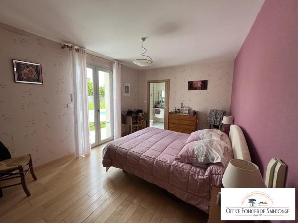 MAGNIFIQUE MAISON DE PLAIN-PIED