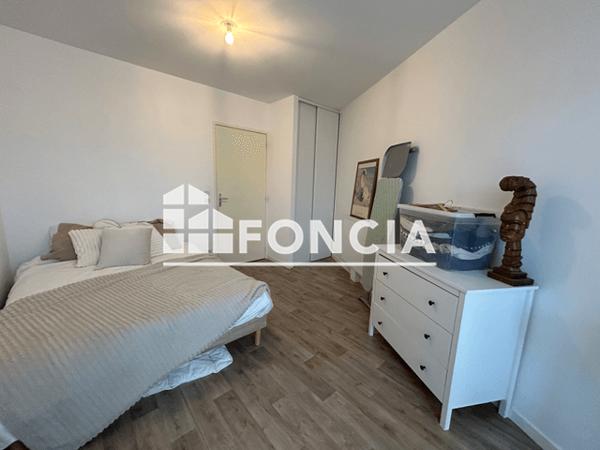 Location Appartement 2 pièces 52.41 m² - 27 RUE DE SOTTEVILLE Rouen 76100