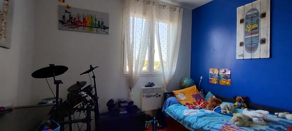 Gaillac: Belle maison T4 avec piscine et grand garage.