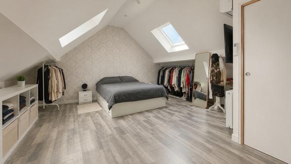 MAISON ENTIÈREMENT RÉNOVÉE