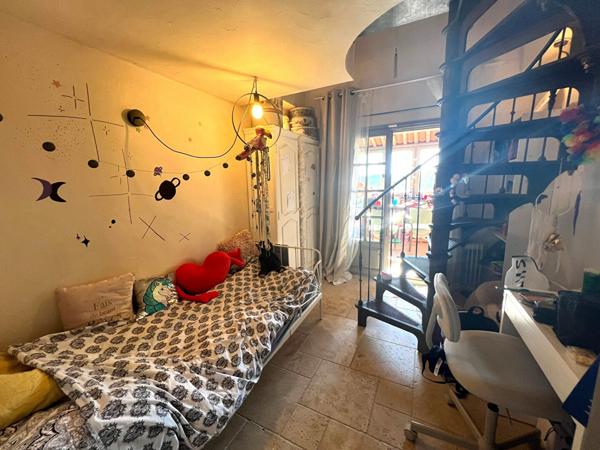 Charmante Villa provençale de 5 pièces 127 m2 Piscine Jardin 1200 m²