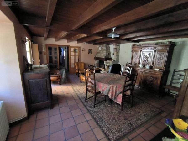 Maison à vendre à Roussennac dans l'Aveyron (12220), ref : 1117