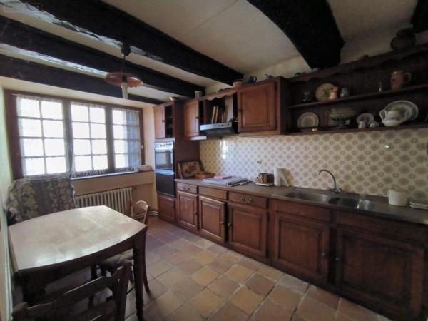 Maison à vendre à Roussennac dans l'Aveyron (12220), ref : 1117