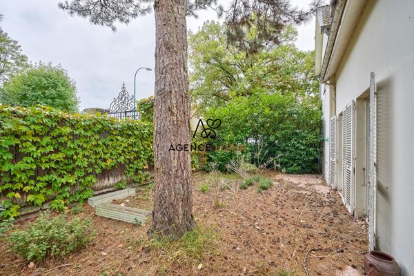 Maison Le Vésinet - 69 m² - 4 pièces Le vesinet Maison Le Vésinet - 69 m² - 4 pièces Le vesinet