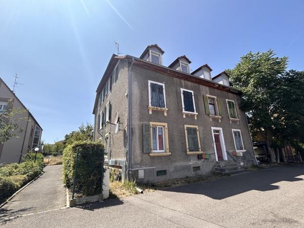 F4 de 63 m2 à rénover, à SAINT-LOUIS (68300)