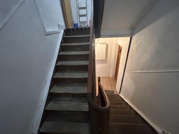 F4 de 63 m2 à rénover, à SAINT-LOUIS (68300)