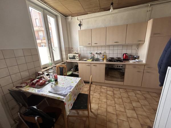 F4 de 63 m2 à rénover, à SAINT-LOUIS (68300)