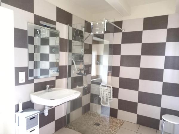 Maison à vendre 4 pièces VILLEFRANCHE DE ROUERGUE (12)