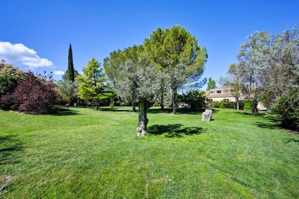 Vente Maison de luxe Cabriès 6 Pièces 230 m²
