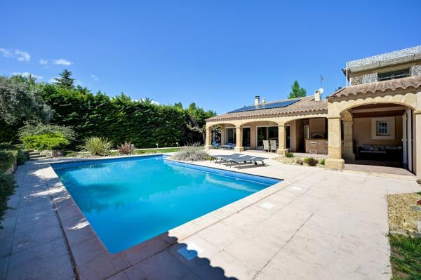 Vente Maison de luxe Cabriès 6 Pièces 230 m²