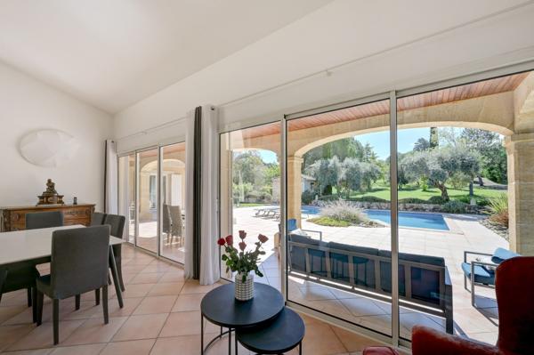 Vente Maison de luxe Cabriès 6 Pièces 230 m²