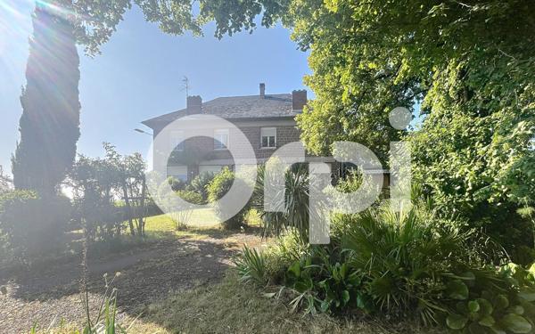 Maison à vendre    5 pièces •  Lanteuil