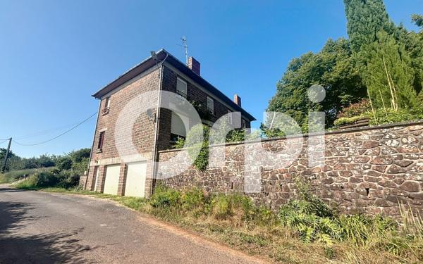 Maison à vendre    5 pièces •  Lanteuil