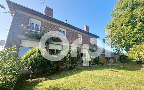 Maison à vendre    5 pièces •  Lanteuil