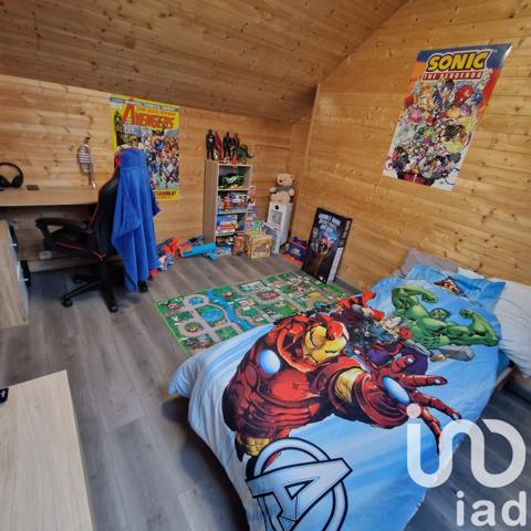 Maison de ville 4 pièces de 105 m² à Raismes (59590)