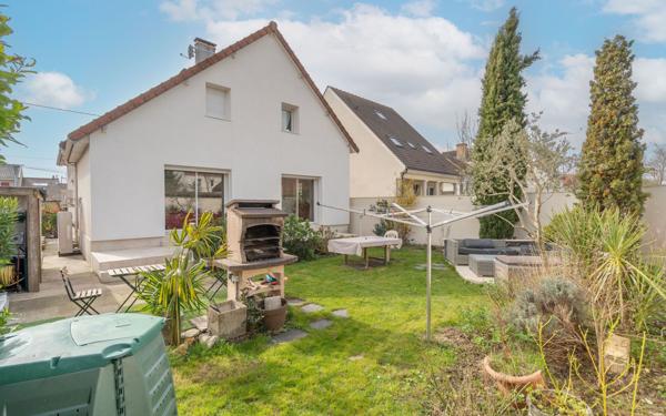 Maison à vendre    7 pièces • 157 m2 Noisy-le-Grand