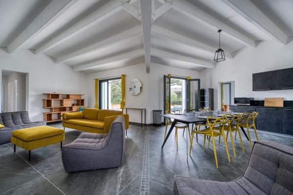 Vente Maison de luxe Saint-Pierre-d'Oléron 6 Pièces 143 m²