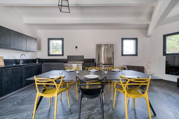 Vente Maison de luxe Saint-Pierre-d'Oléron 6 Pièces 143 m²