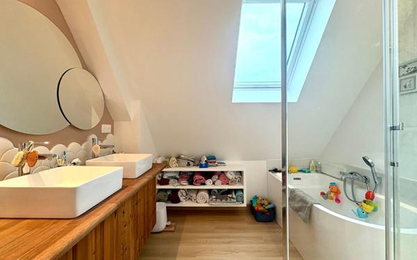 Maison à vendre    6 pièces • 145 m2 Saint-Saulve