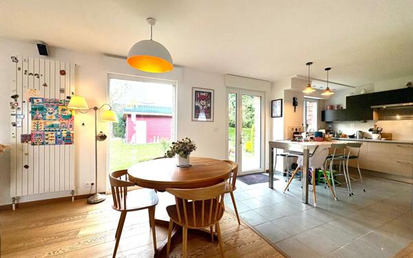 Maison à vendre    6 pièces • 145 m2 Saint-Saulve