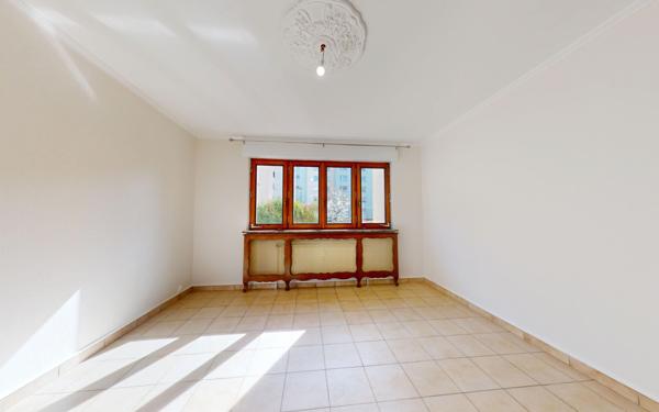 Appartement à vendre    3 pièces • 69 m2 Thionville