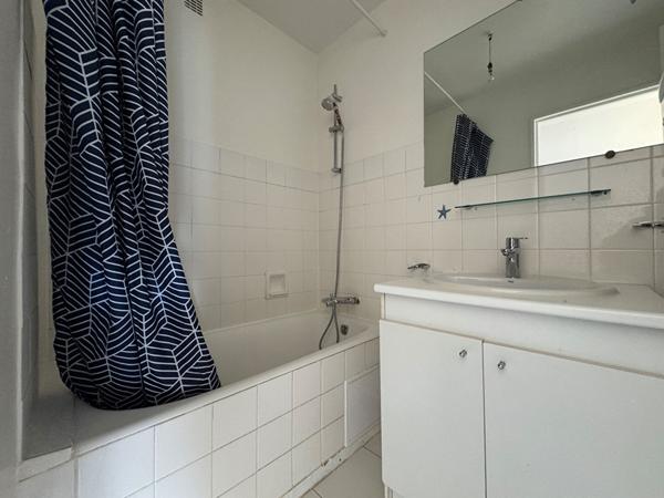 A vendre, bel Appartement type 4 avec garage et cave