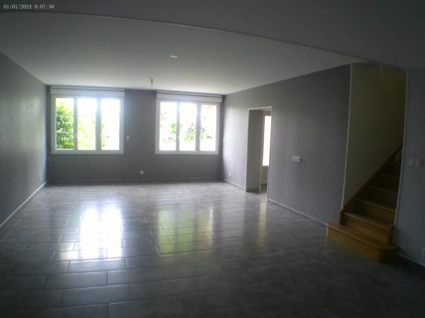 ⚜ ARS Maison en Pierre A Louer 11 Pièces ⚜