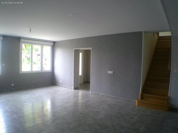 ⚜ ARS Maison en Pierre A Louer 11 Pièces ⚜