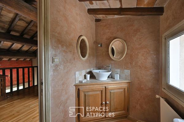 Maison de charme avec jardin arboré