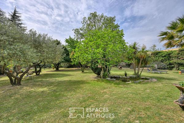 Maison de charme avec jardin arboré