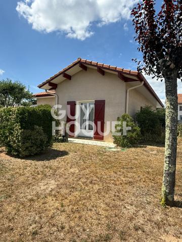 Maison YGOS SAINT SATURNIN 4 pièce(s) 94.39 m2