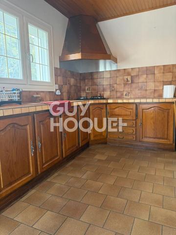 Maison YGOS SAINT SATURNIN 4 pièce(s) 94.39 m2