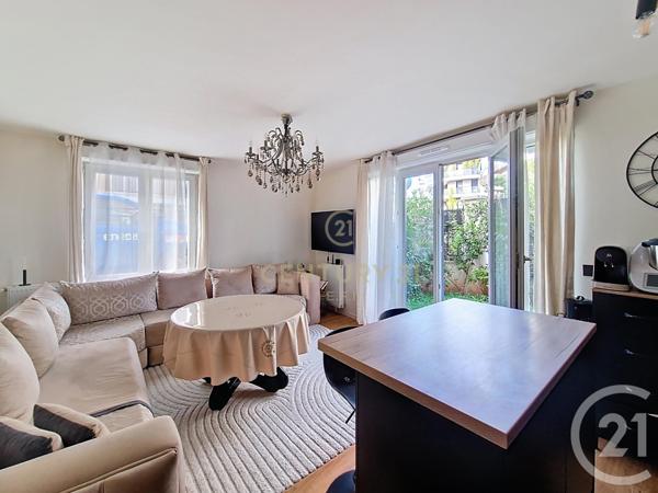 Appartement F3 à vendre  3 pièces - 60 m2 NOISY LE GRAND - 93