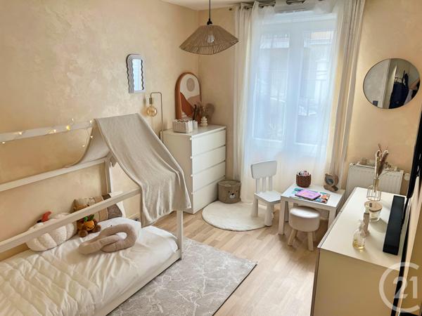 Appartement F3 à vendre  3 pièces - 60 m2 NOISY LE GRAND - 93