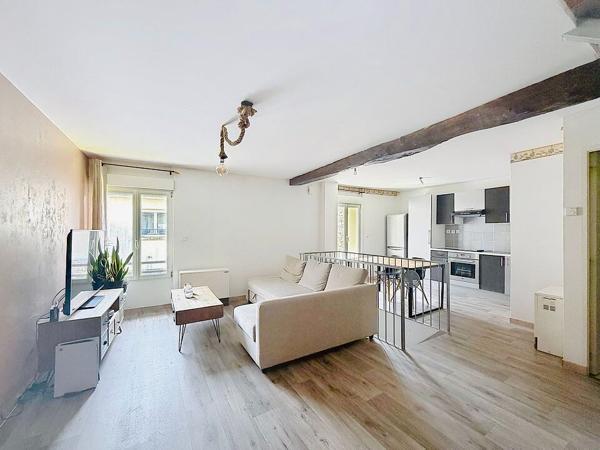 Appartement type maison de ville F2 Nanteuil les Meaux