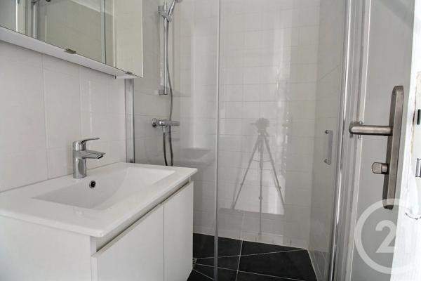 Maison à vendre  6 pièces - 175 m 2   SEZANNE  - 51