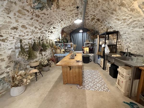 Meyrargues (13650) Maison T4 de 100m2 avec cave aménagée de 40m2