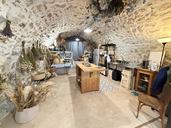 Meyrargues (13650) Maison T4 de 100m2 avec cave aménagée de 40m2