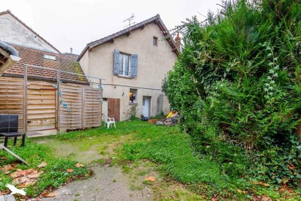Maison à vendre |  Mantes-la-Jolie |  3 pièces | 36 m²