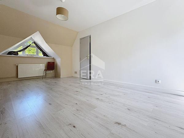 COYE-LA-FORÊT Maison familiale de style américain, 140 m² habitables