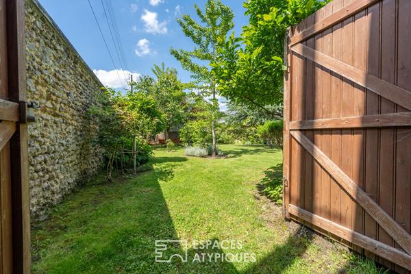 Ancien presbytère rénové en coeur de village