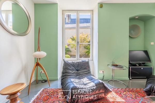 Ancien presbytère rénové en coeur de village