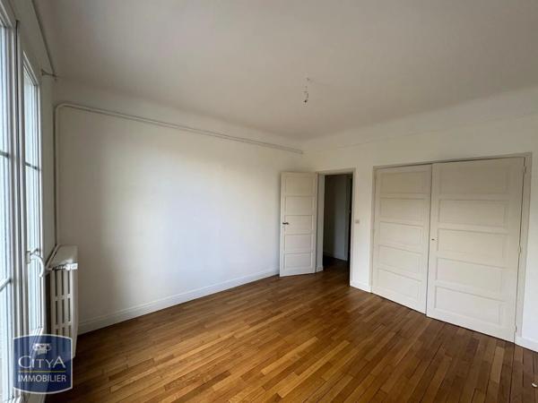 Appartement à louer 3 pièces 64.76m² Poitiers (86000)