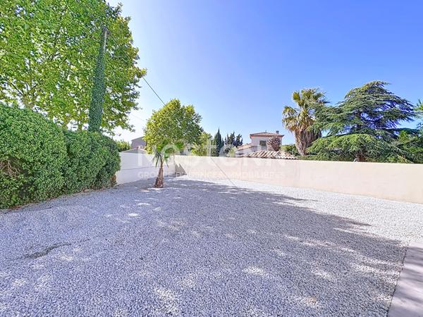 Charmante villa contemporaine neuve 4 faces, plain-pied de 107.03 m² sur terrain piscinable de 600 m² à Trourouzelle 11200